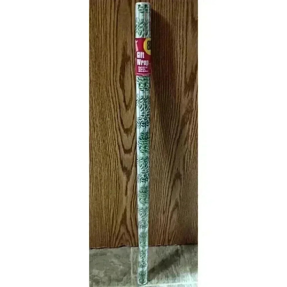 Vintage Holiday Christmas Wrapping Paper Wreaths 40 Sq Ft New Gift Wrap